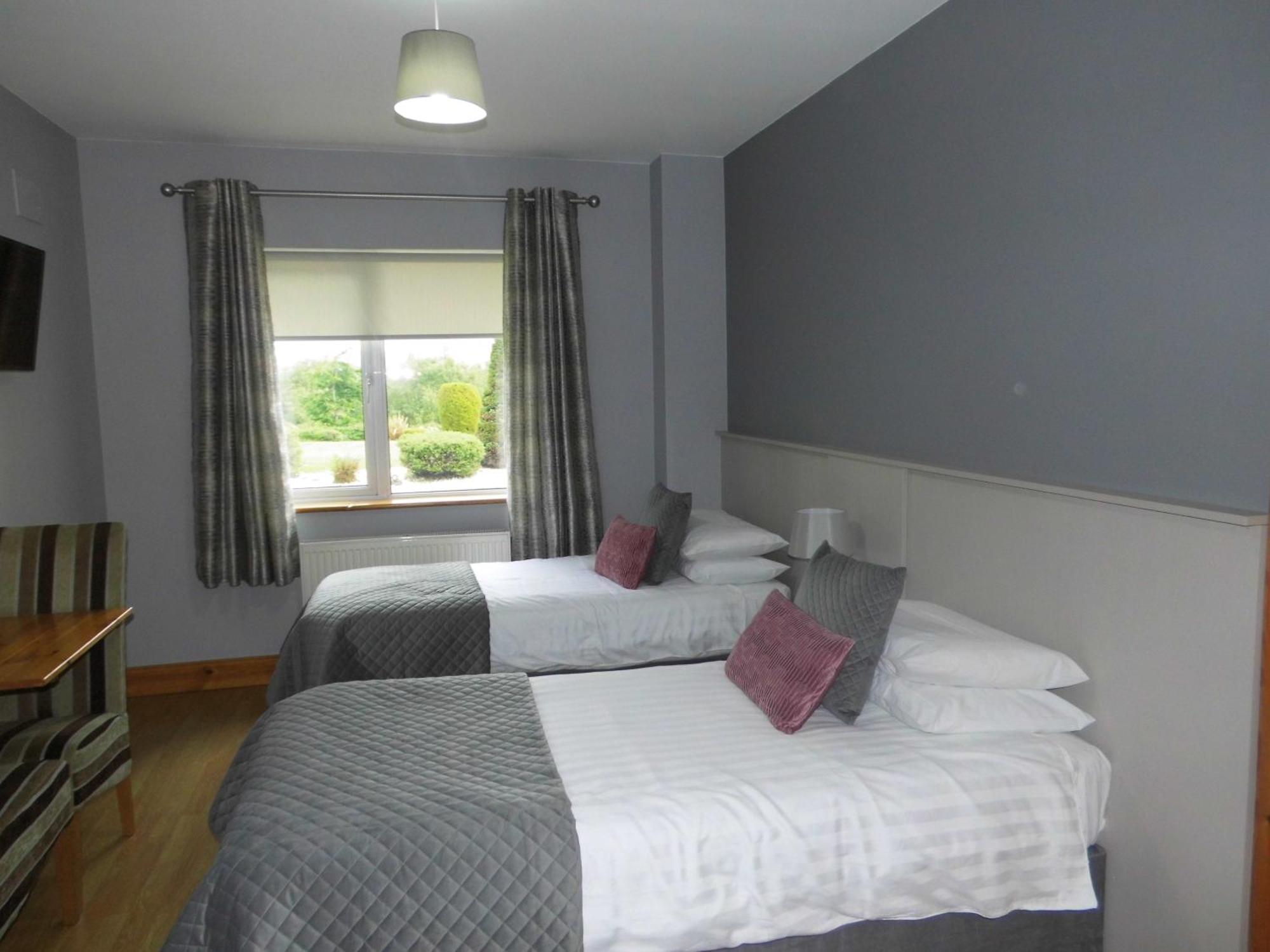 Eas Dun Lodge Donegal Town Extérieur photo